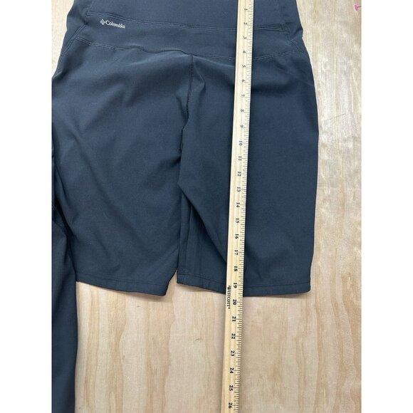Columbia Women’s Performance Shorts 2 Pair Sz M 10-12 Gray Hiking Biking Active - Picture 5 of 6